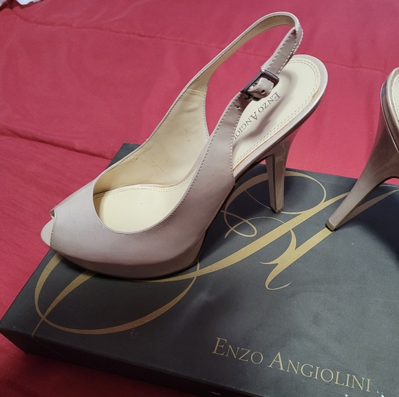 Enzo Angiolini shoes - Picture 2 of 2